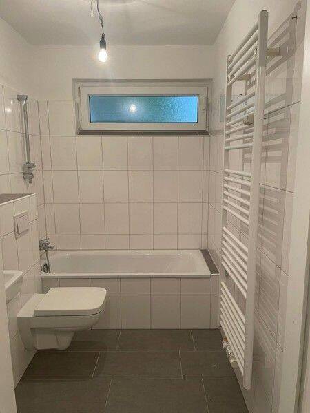 Renovierte 2-Zimmer-Stadtwohnung, 44141 Dortmund (Hörde Körne Mitte)