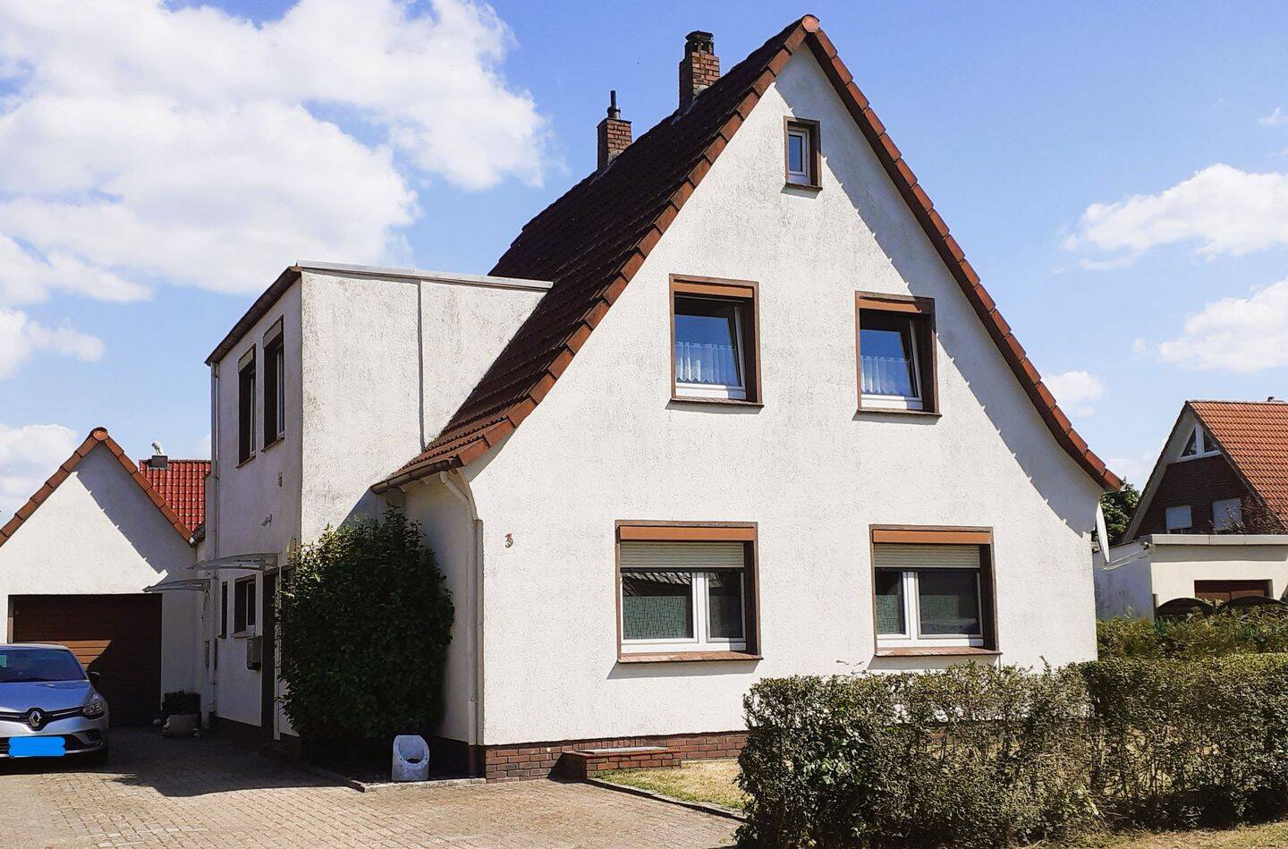 Vielseitiges Ein- oder Zweifamilienhaus in Bümmerstede mit Terrasse, Garage und attraktivem Grundstück, 26133 Oldenburg (Oldb) (Kreyenbrück)