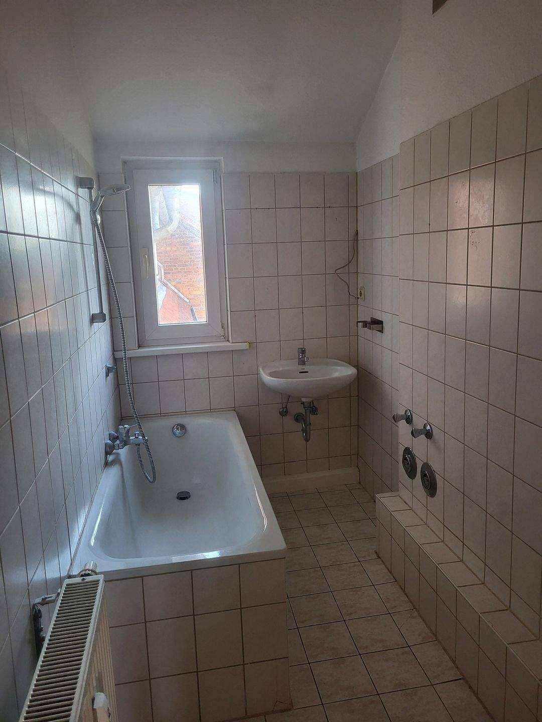 CORDULA IMMOBILIEN im beliebten Dachgeschoß wohnen – CORDULA 44, 99085 Erfurt (Daberstedt Hohenwinden Ilversgehofen Johannesvorstadt Krämpfervorstadt)