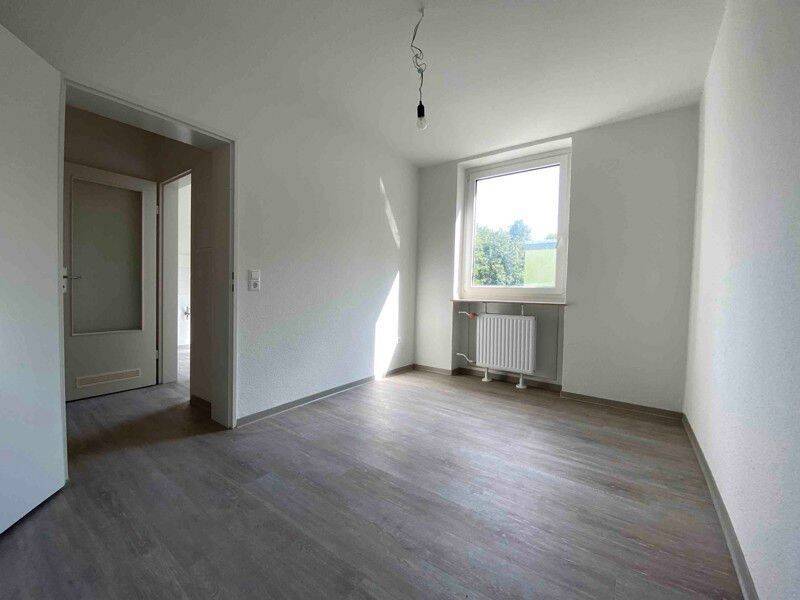 3-Zimmer-Wohnung mit Wand und Bodenbelag inkl Aufzug, 44149 Dortmund