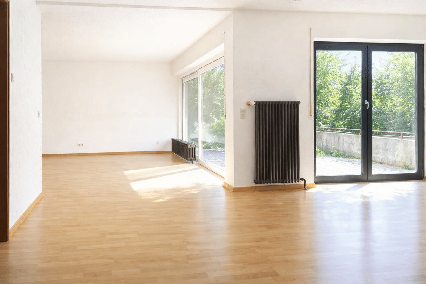 Wohnen im Grünen und doch stadtnah – großzügiges Haus in Tuttlingen, 78532 Tuttlingen