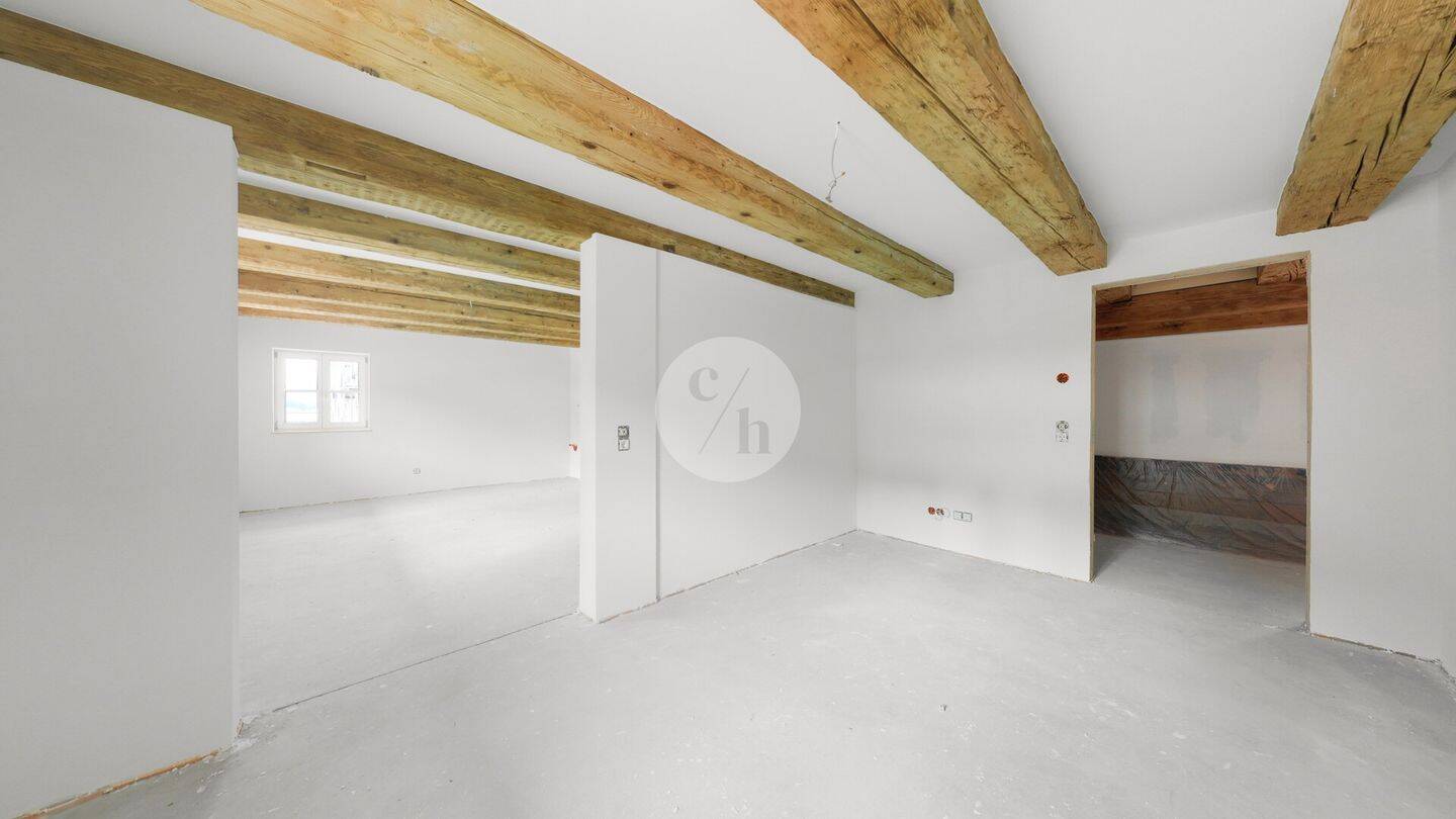 Stilvoll wohnen im denkmalgeschützten Hirschen – 2 Zi. Wohnung im 1.OG – zur Miete