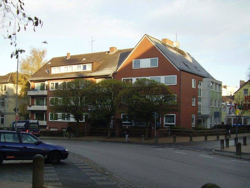 Modernisierte 2,5 Zimmerwohnung mit Abstellraum sucht Mieter, 24143 Kiel (Gaarden-Ost Gaarden-Süd)