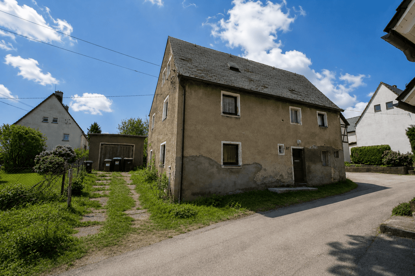 Grundstück mit Altbestand in ruhiger Lage von Dorfhain – Potenzial für Neubebauung oder Erweiterung, 1738 Dorfhain