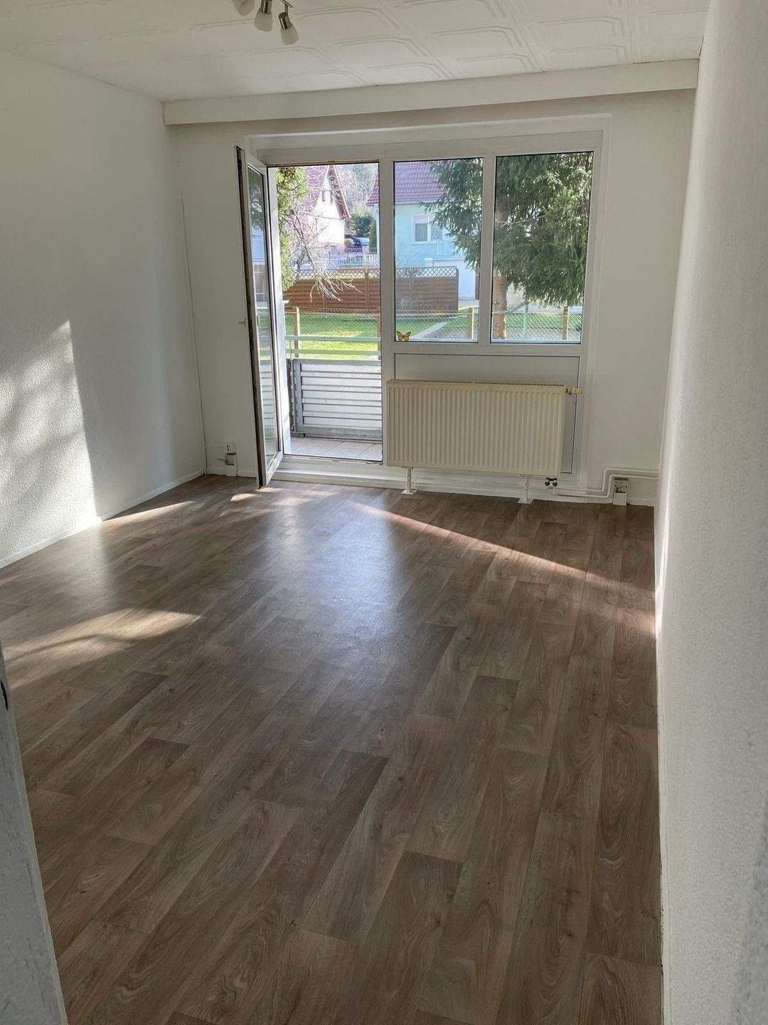 Schöne helle frisch renovierte und sofort verfügbaren, 3 Zimmerwohnung mit Balkon, 6577 An der Schmücke (Heldrungen)
