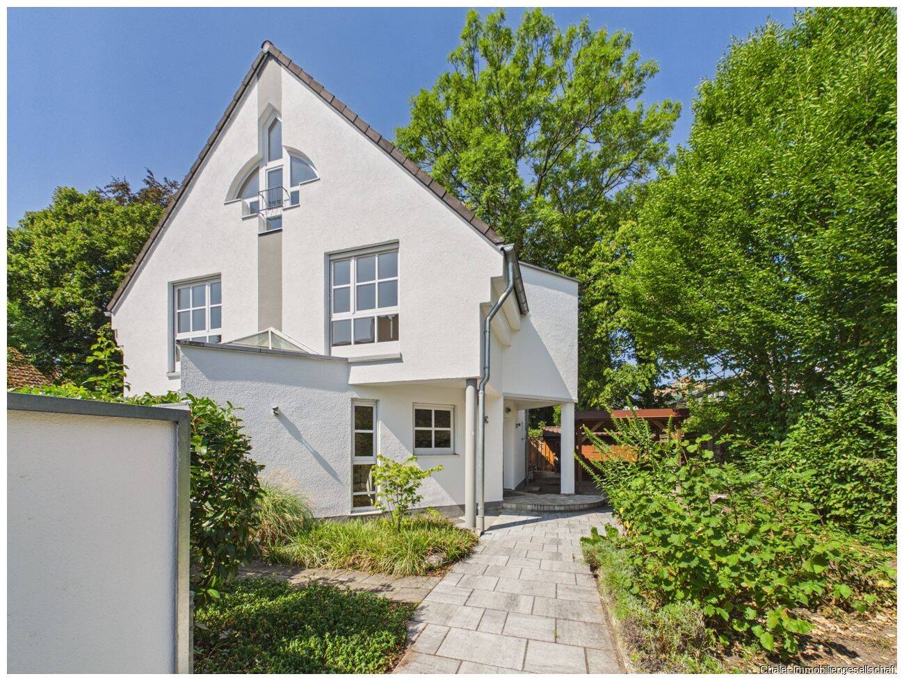 CHARMANTES EINFAMILIENHAUS IM BEGEHRTEN MÜNCHEN-OBERMENZING, 81247 München (Allach-Untermenzing Pasing-Obermenzing)