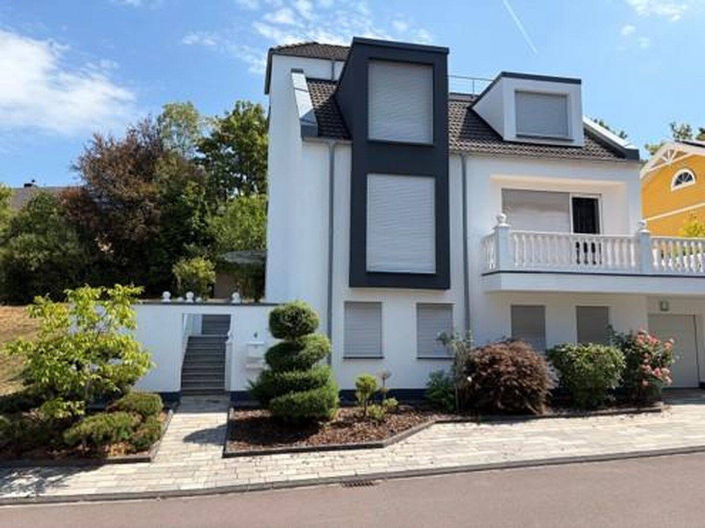 Großzügiges Einfamilienhaus in ruhiger Konzer Lage, 54329 Konz