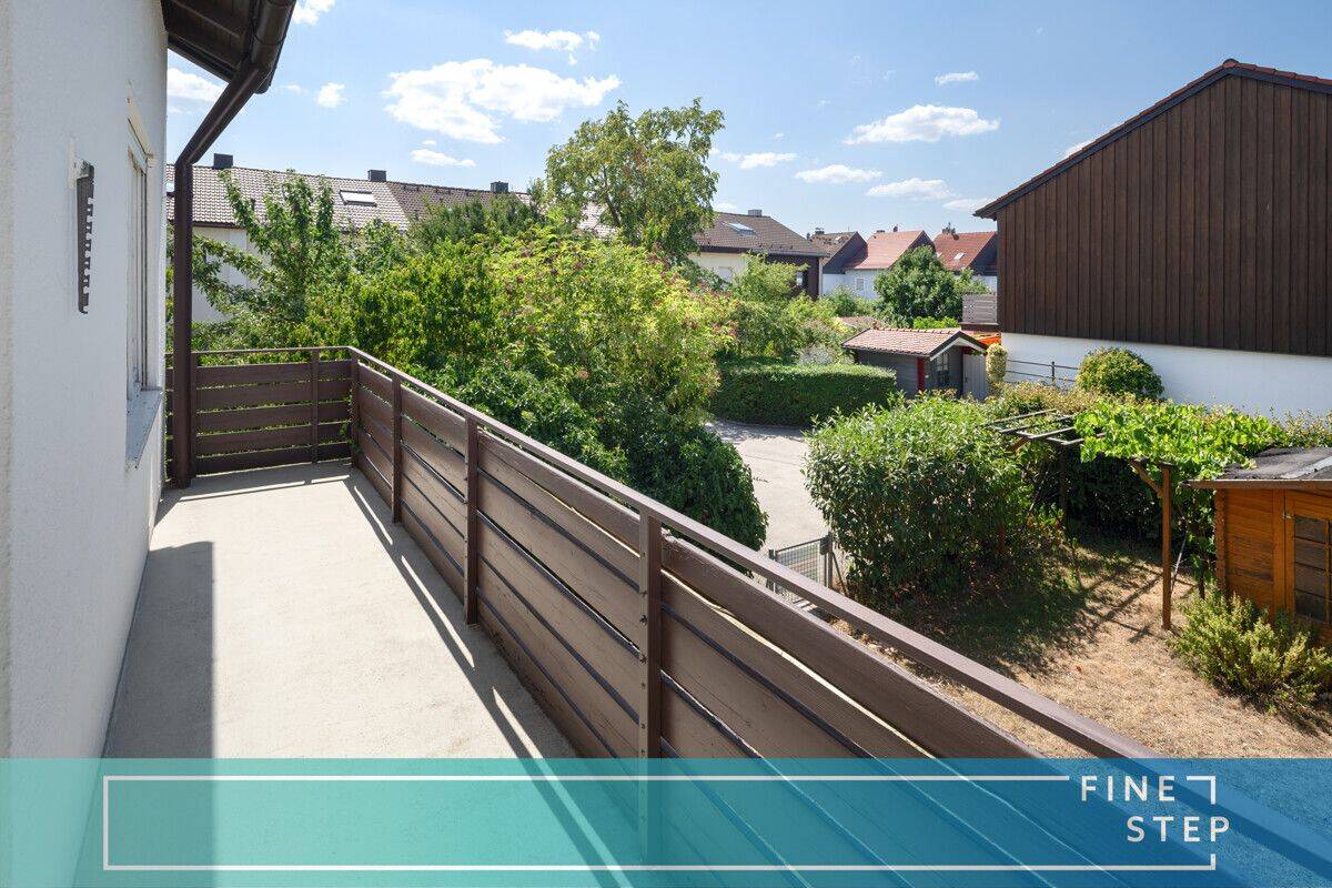 Familienfreundlich wohnen – mit Garten, Balkon und Dachstudio, 85551 Kirchheim b. München