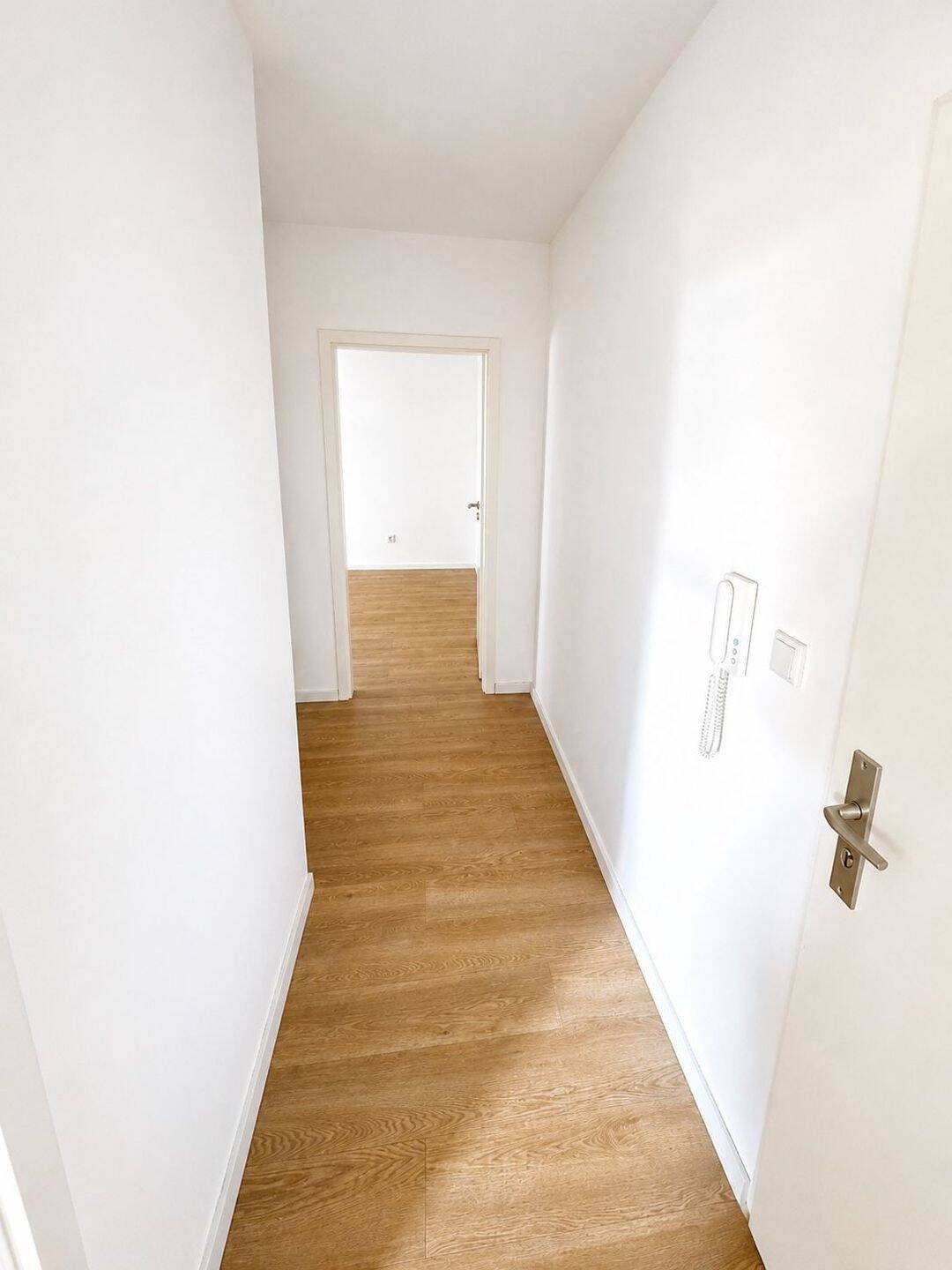 Helle 2-Zimmer-Wohnung in Oberasbach – 2022 kernsaniert | ca. 44 m² | Erdgeschoss, 90522 Oberasbach