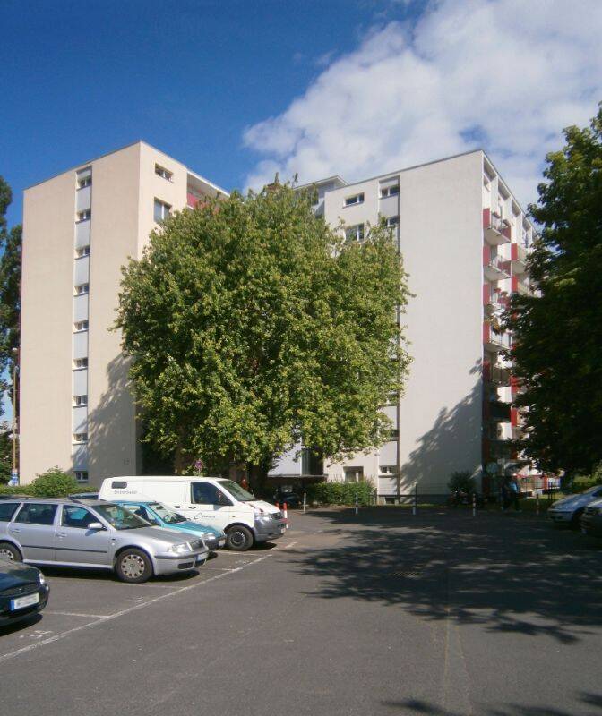 Helle 2-Zimmer-Wohnung mit Balkon zu vermieten!, 60435 Frankfurt am Main