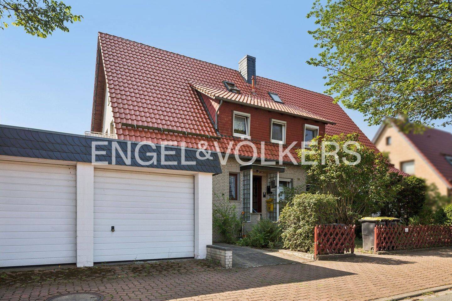 3-Zimmer-Wohnung in ruhiger Lage mit zwei Balkonen und Gartenanteil, 38667 Bad Harzburg