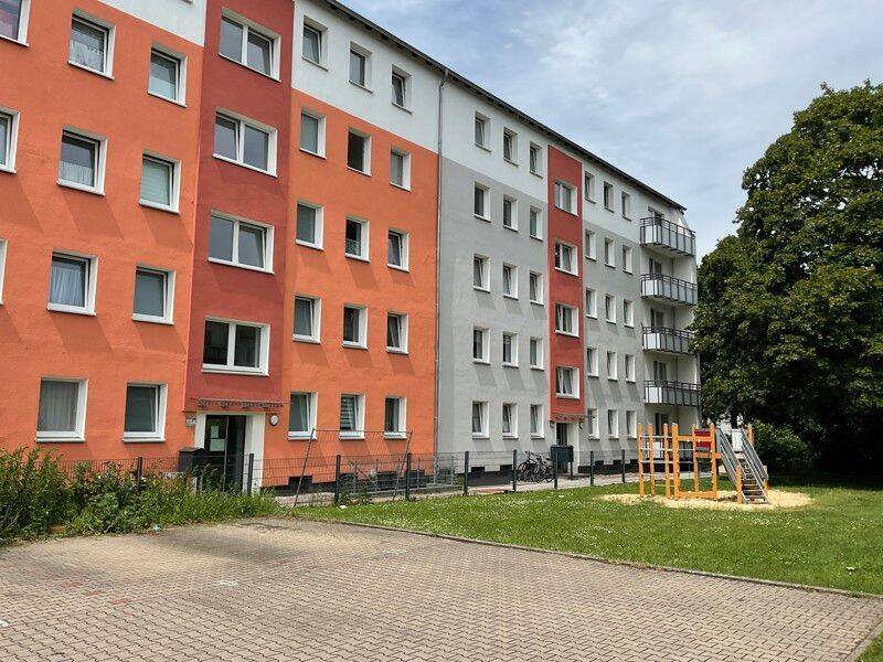 Für Sie modernisiert! 2-Zimmer Wohnung in Bielefeld Schildesche, 33609 Bielefeld (Baumheide Innenstadt Schildesche)