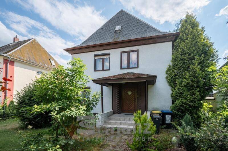 Einfamilienhaus in Chemnitz-Bernsdorf mit Garten & Garage, 9126 Chemnitz (Altchemnitz Bernsdorf Gablenz Lutherviertel Sonnenberg)