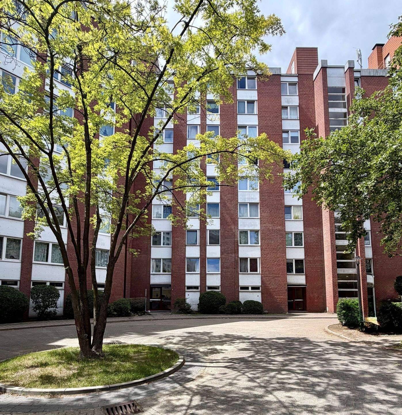 Singlewohnung mit neuer EBK, Vollbad und Balkon!, 22111 Hamburg (Mitte Billstedt Hamm Horn)