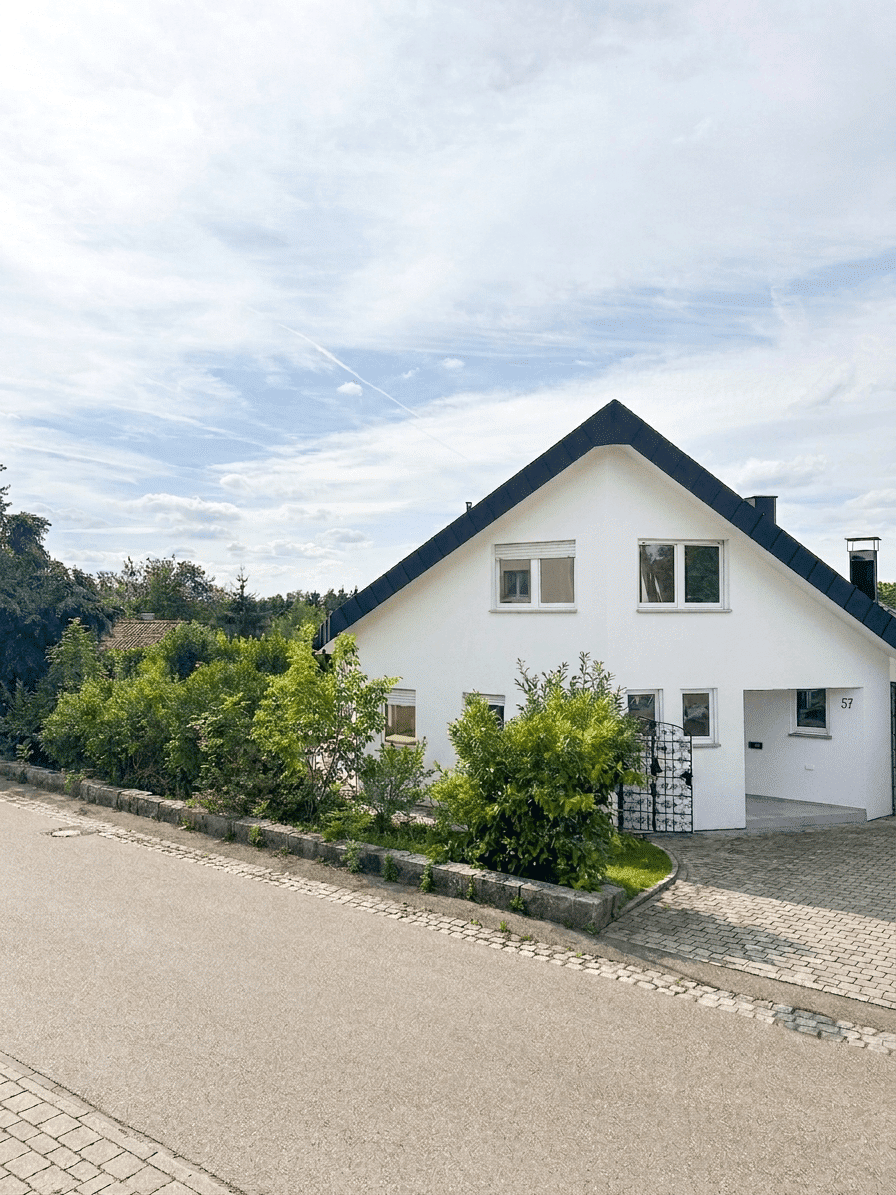 Architektenhaus mit tollen Ausblick in Lorch, 73547 Lorch