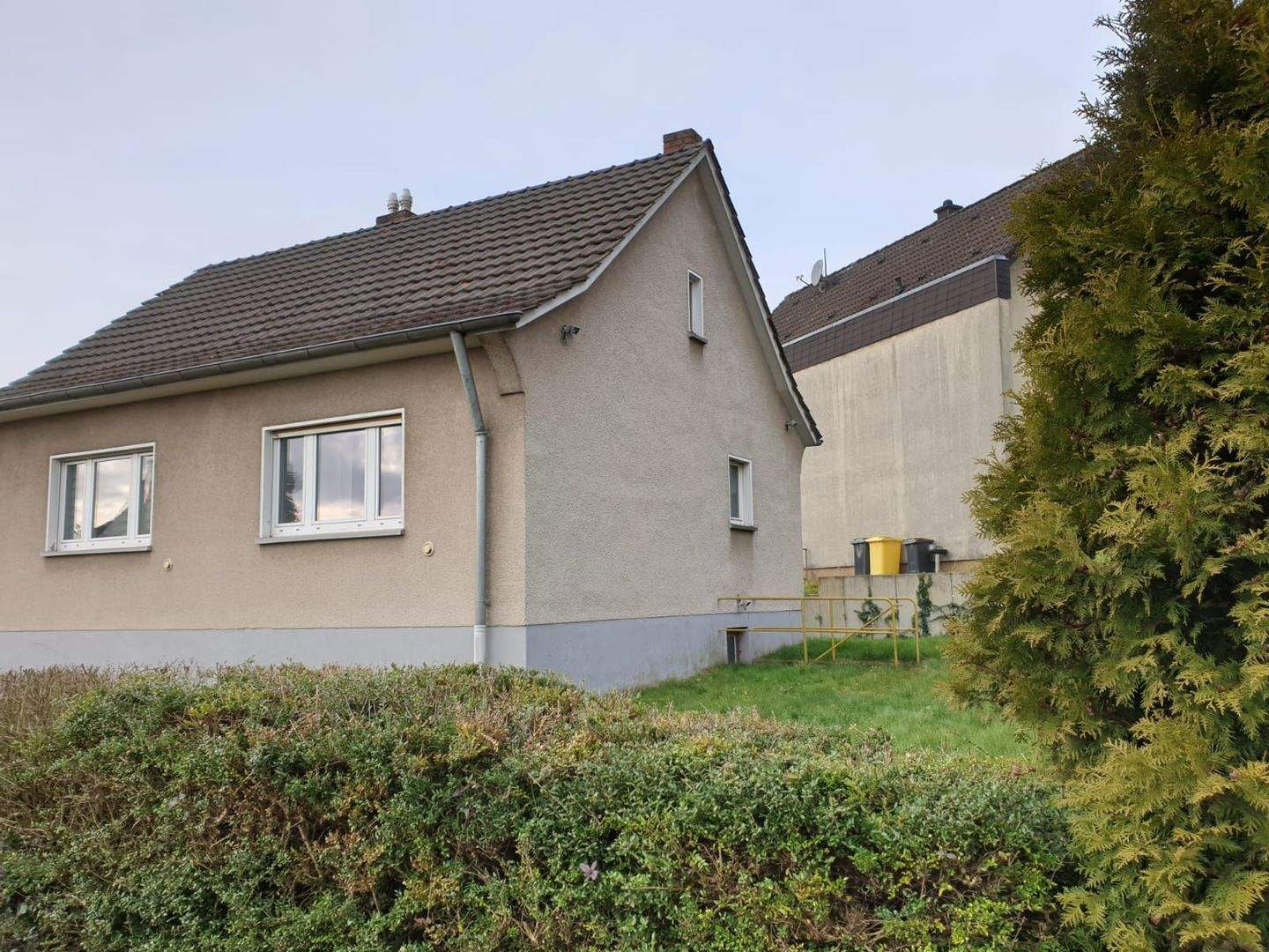 amarc21 – freistehendes kl. Einfamilienhaus auf gr. Grundstück, 51503 Rösrath