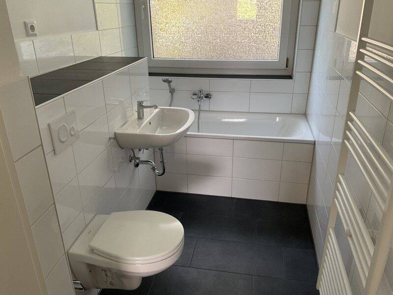 Auf gute Nachbarschaft: interessante 3-Zimmer-Wohnung, 58636 Iserlohn