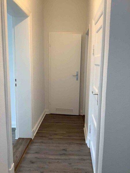 Mitten im Geschehen: gemütliche 2-Zimmer Wohnung mit Mansarde im Zentrum von Kiel per sofort, 24103 Kiel (Altstadt Damperhof Exerzierplatz Vorstadt)