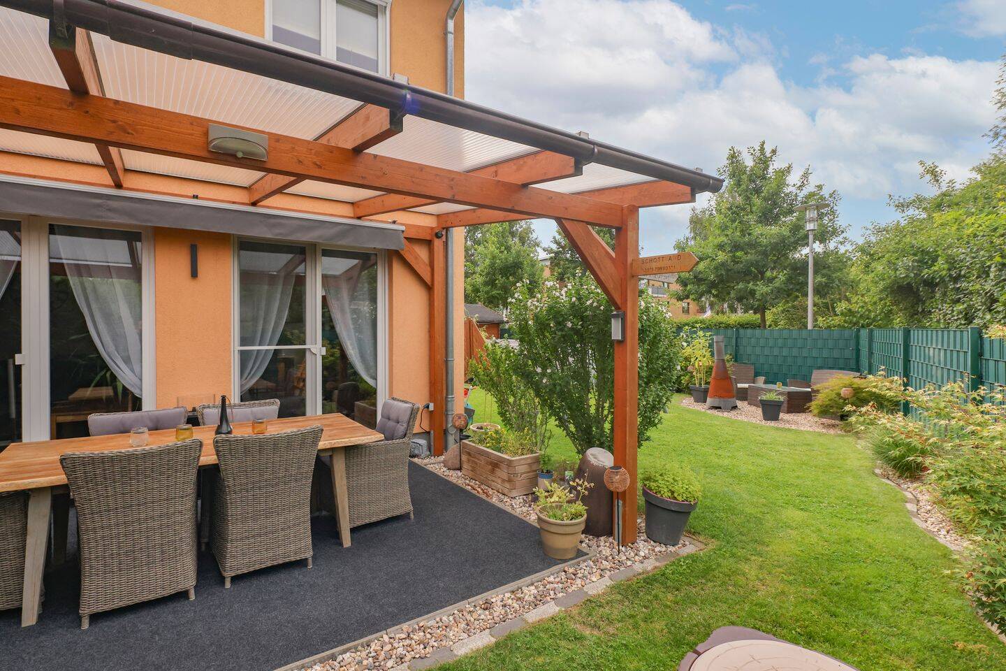Your own garden and a relaxed daily life – your family home in Altglienicke, 12524 Berlin (Treptow-Köpenick Altglienicke Kleingartenanlage Falkenbrunn 1)