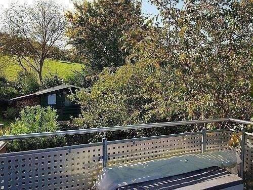 Trier-Irsch zu vermieten ab 15.11. oder früher: 2 ZKB im 2.OG(DG), Balkon mit Weitblick,, 54296 Trier