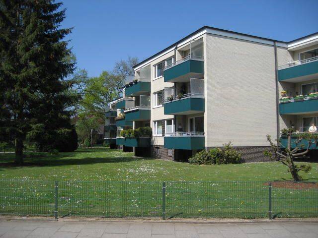Elegante 3 Zi.-Wohnung mit großem Balkon in Norderstedt-Glashütte zu vermieten!, 22851 Norderstedt