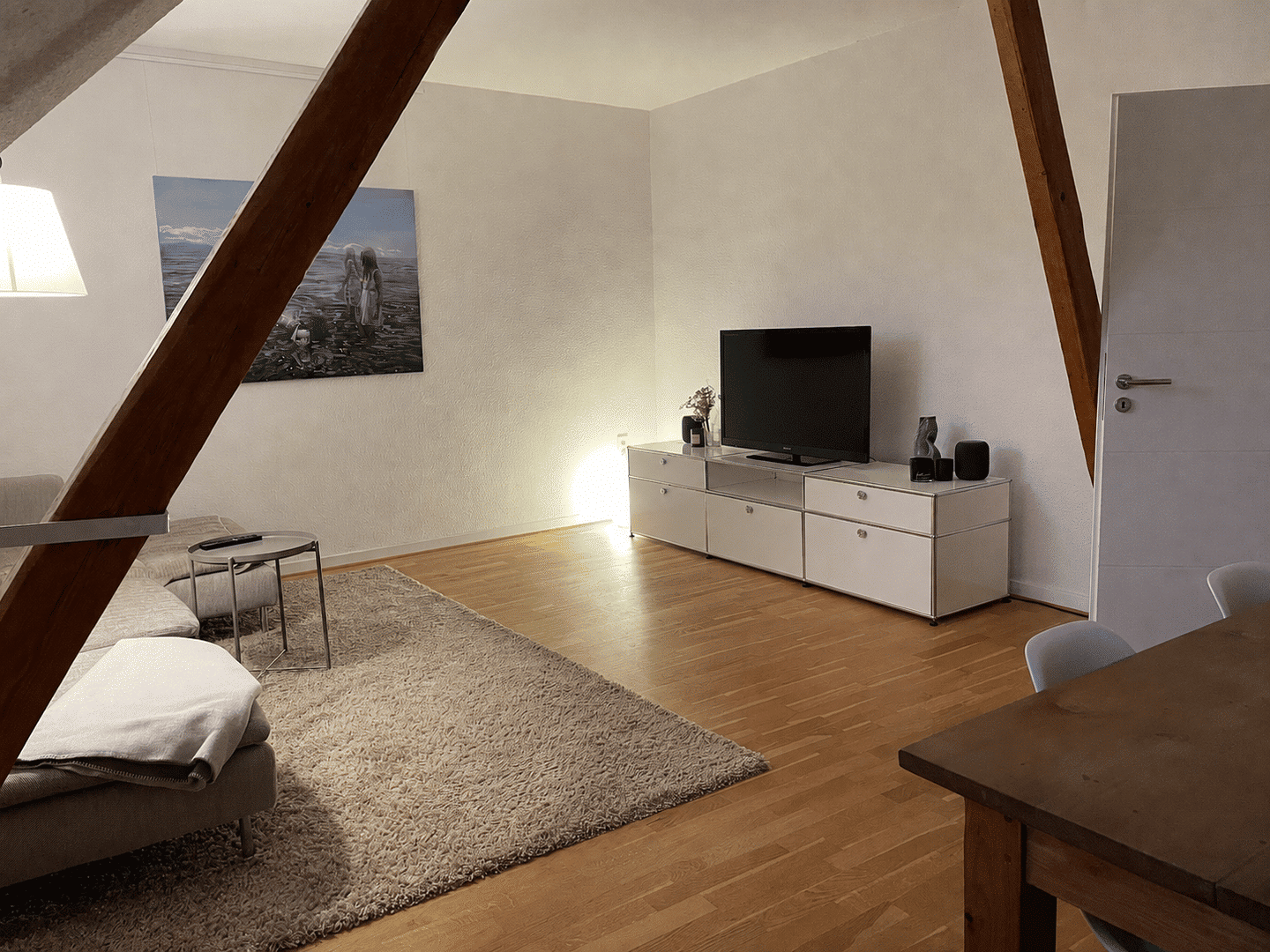 Großzügige, sanierte 2 (2,5) Zimmerwohnung mit Altbauflair, 47800 Krefeld