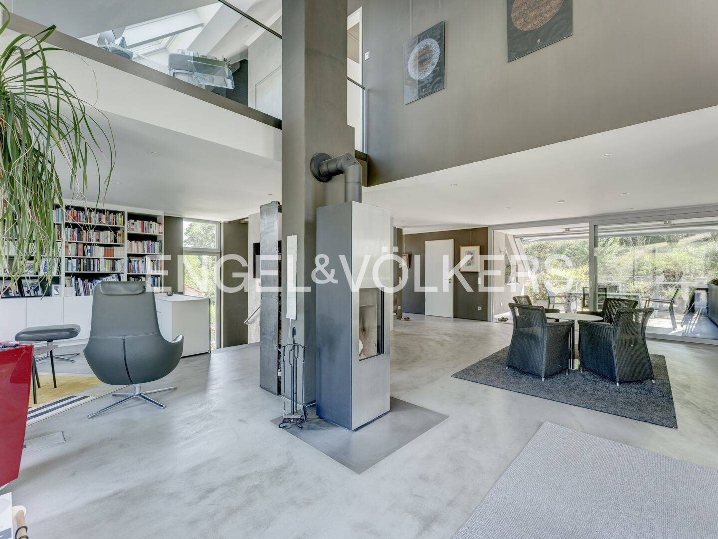 Modernes Haus – viel Platz und malerische Lage!, 79285 Ebringen