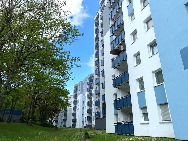 Sanierte 3-Zimmerwohnung mit Balkon, 60599 Frankfurt am Main (Oberrad Sachsenhausen)