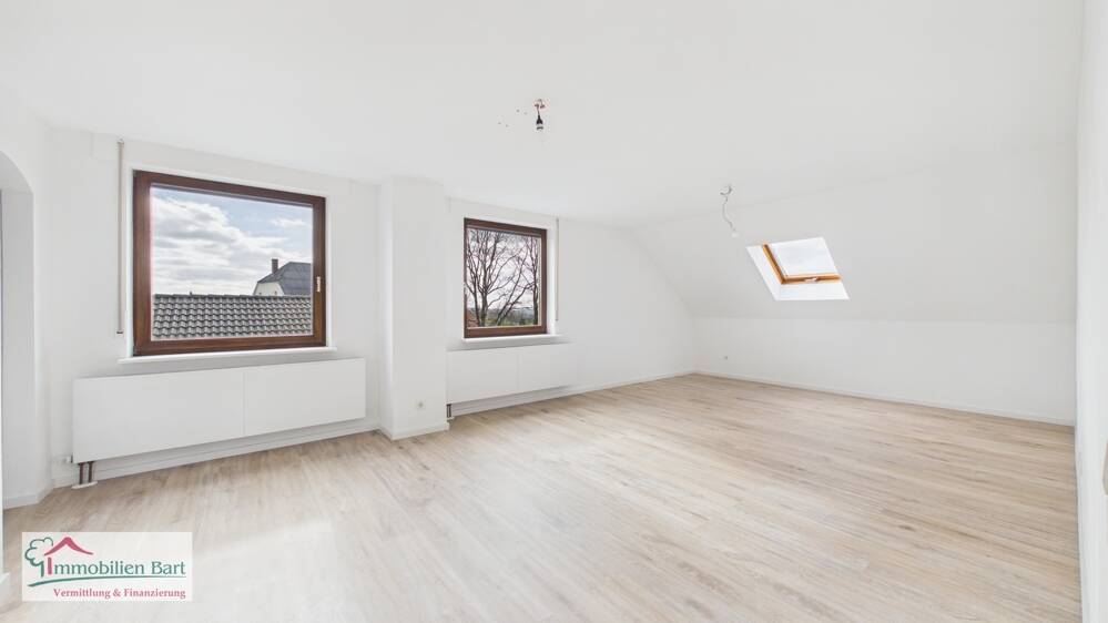 GRENZNÄHE LUXEMBURG: 90 M² RENOVIERTE WOHNUNG NÄHE ORSCHOLZ, 66693 Mettlach