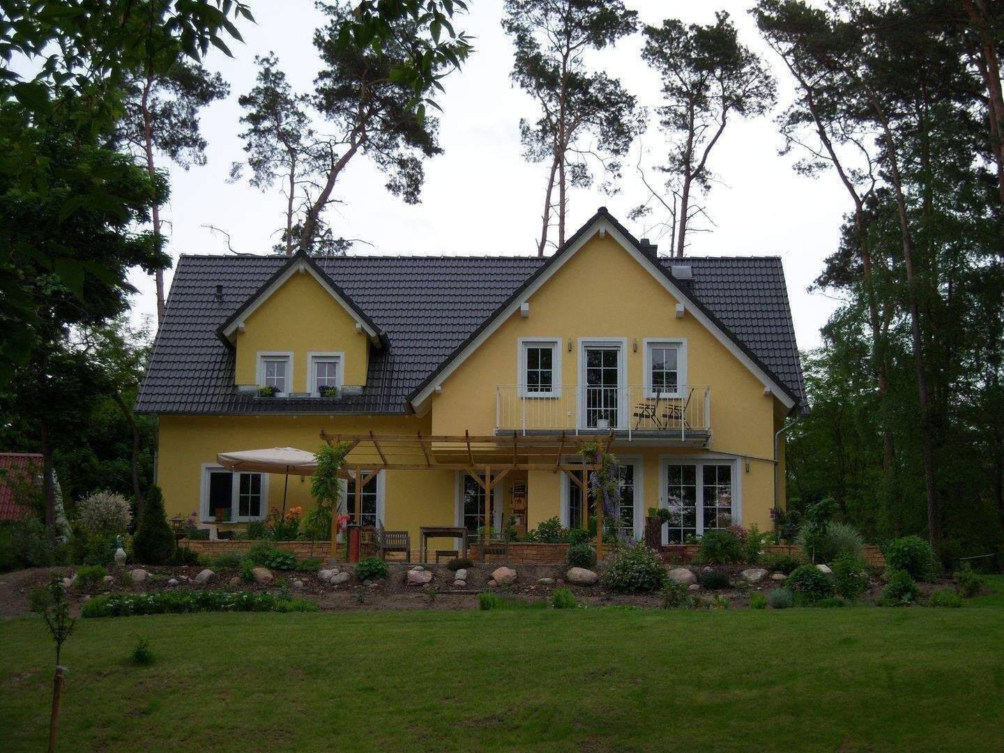 Dein 2 Familienhaus oder viel Platz für 1 Familien in Jüterbog, 14913 Jüterbog