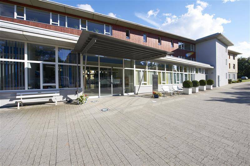 2-Zi.-Wohnung, Altersgerechtes Wohnen im Otto-Mühlschlegel-Haus (WBS) ü60, 71384 Weinstadt