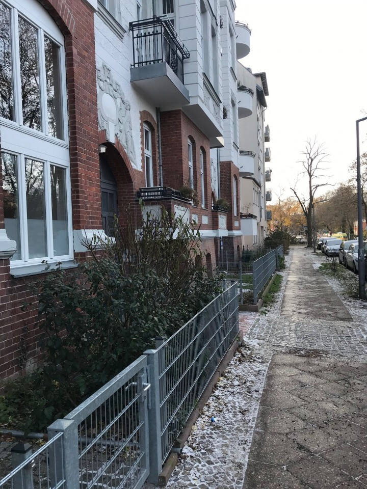 Hochwertige Ausstattung,möbliert-Erstbezug nach Kernsanierung: 2-Zimmer-Souterrain-Whg.,Design EBK