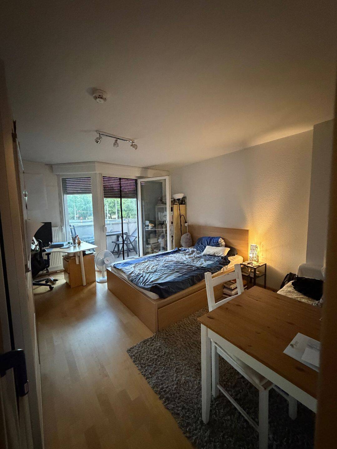 Zentral gelegen 1-Zimmer Wohnung mit Balkon direkt am Rathenauplatz, 90403 Nürnberg (Gleißbühl Lorenz Sebald)