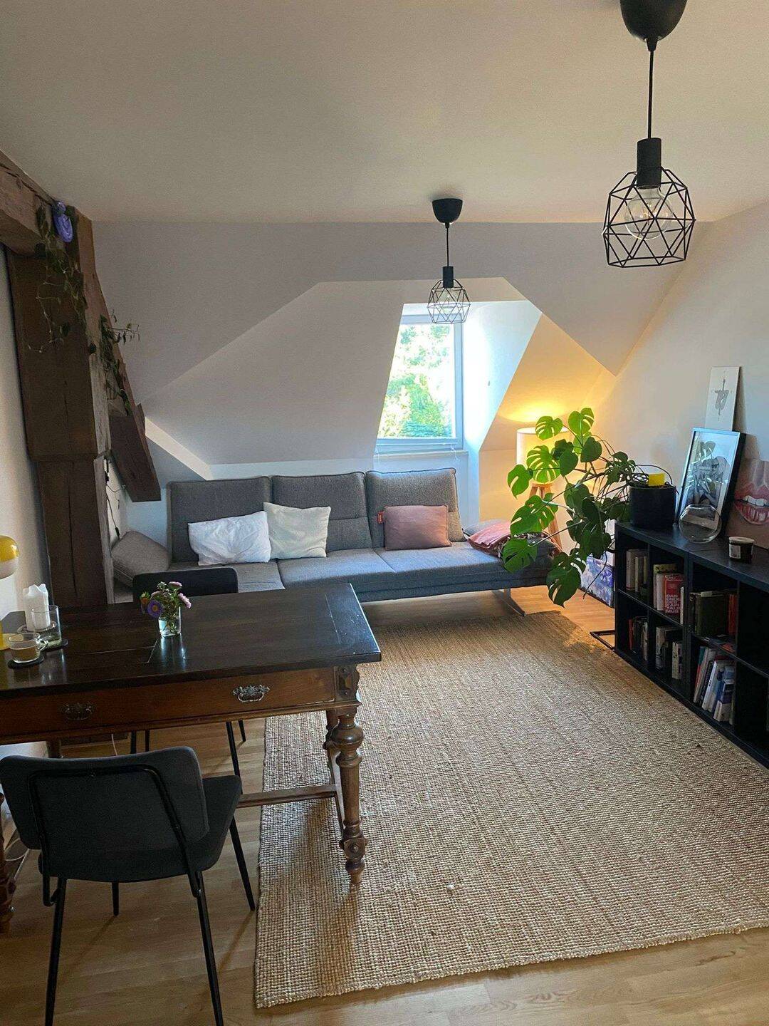 Helle Dachgeschosswohnung mit Balkon in Bamberg am Knöcklein, 96049 Bamberg (Bamberg Bug Gaustadt Wildensorg)