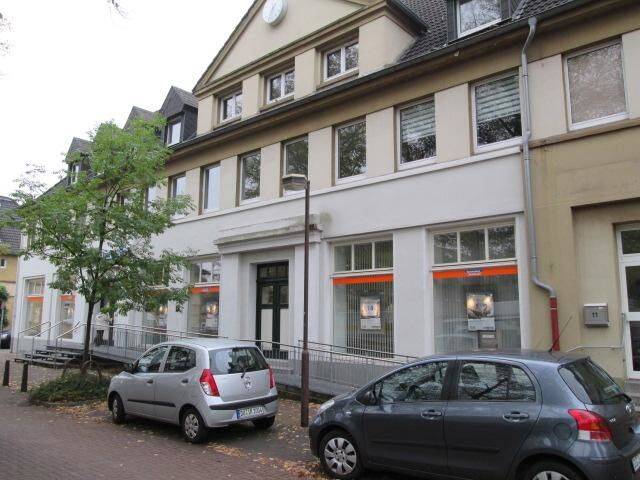 Bezugsfertige 3-Zimmer-Wohnung ab sofort – direkt am Wedauer Markt !, 47279 Duisburg