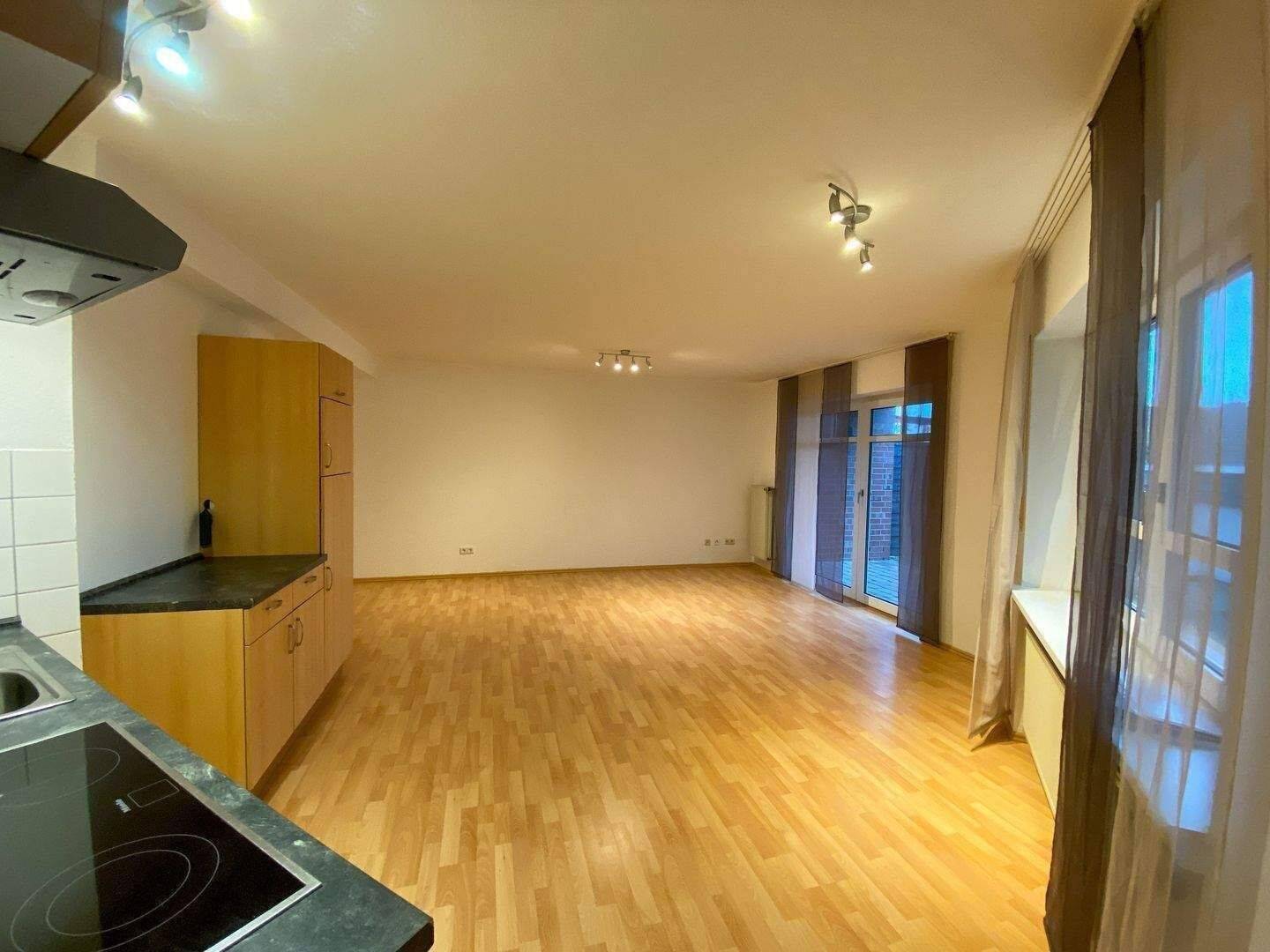 Souterrainwohnung mit Terrasse in ruhiger Lage von Sundern, 59846 Sundern (Sauerland)