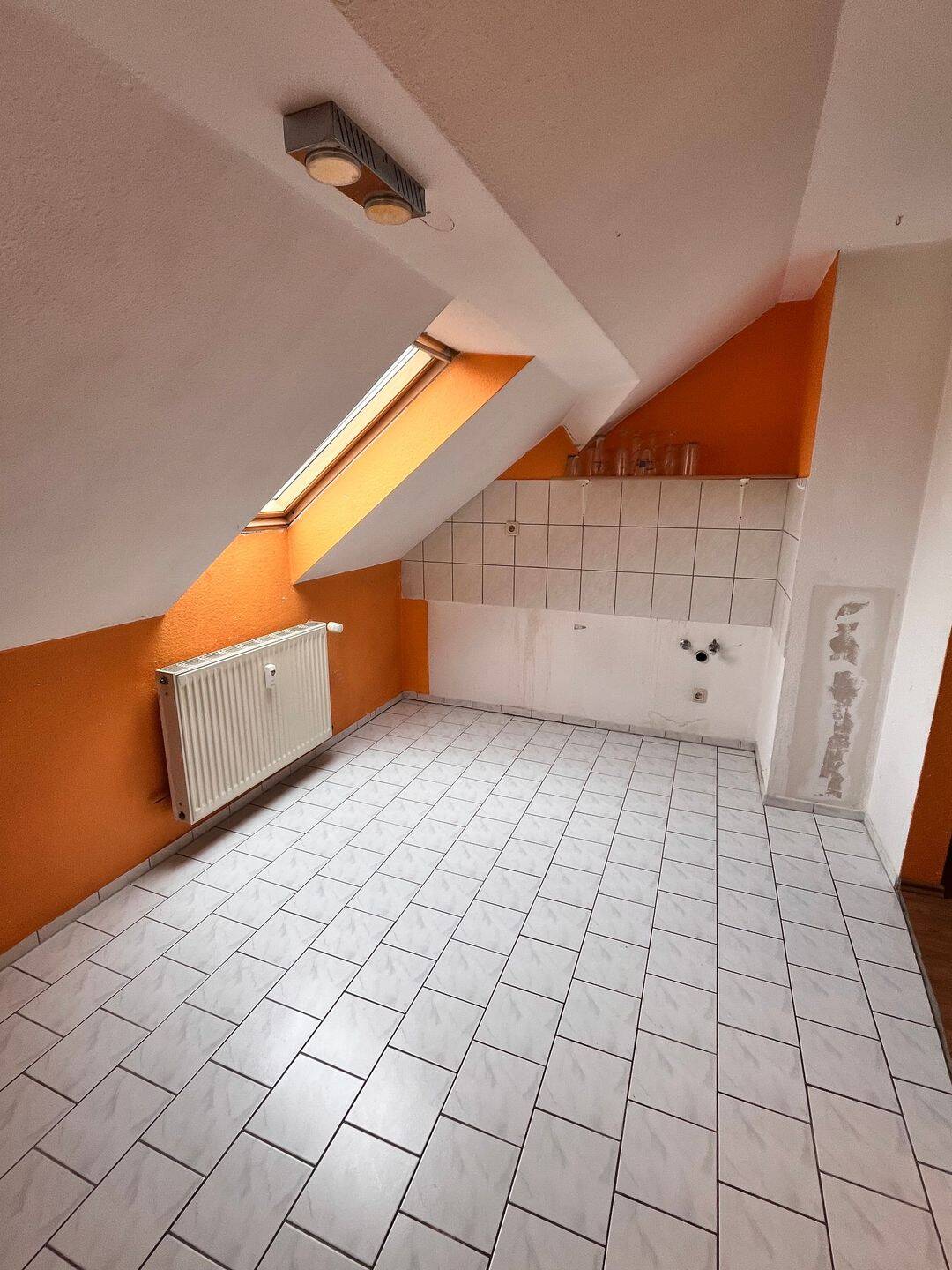 Große 3-Raumwohnung in Glauchau – ideal auch als WG, 8371 Glauchau