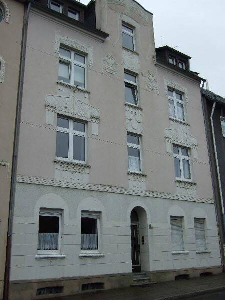 3-Zimmer DG-Wohnung ,jetzt kurzfristig anmieten und eine Grundmiete sparen!, 45359 Essen (Bedingrade Frintrop Schönebeck)