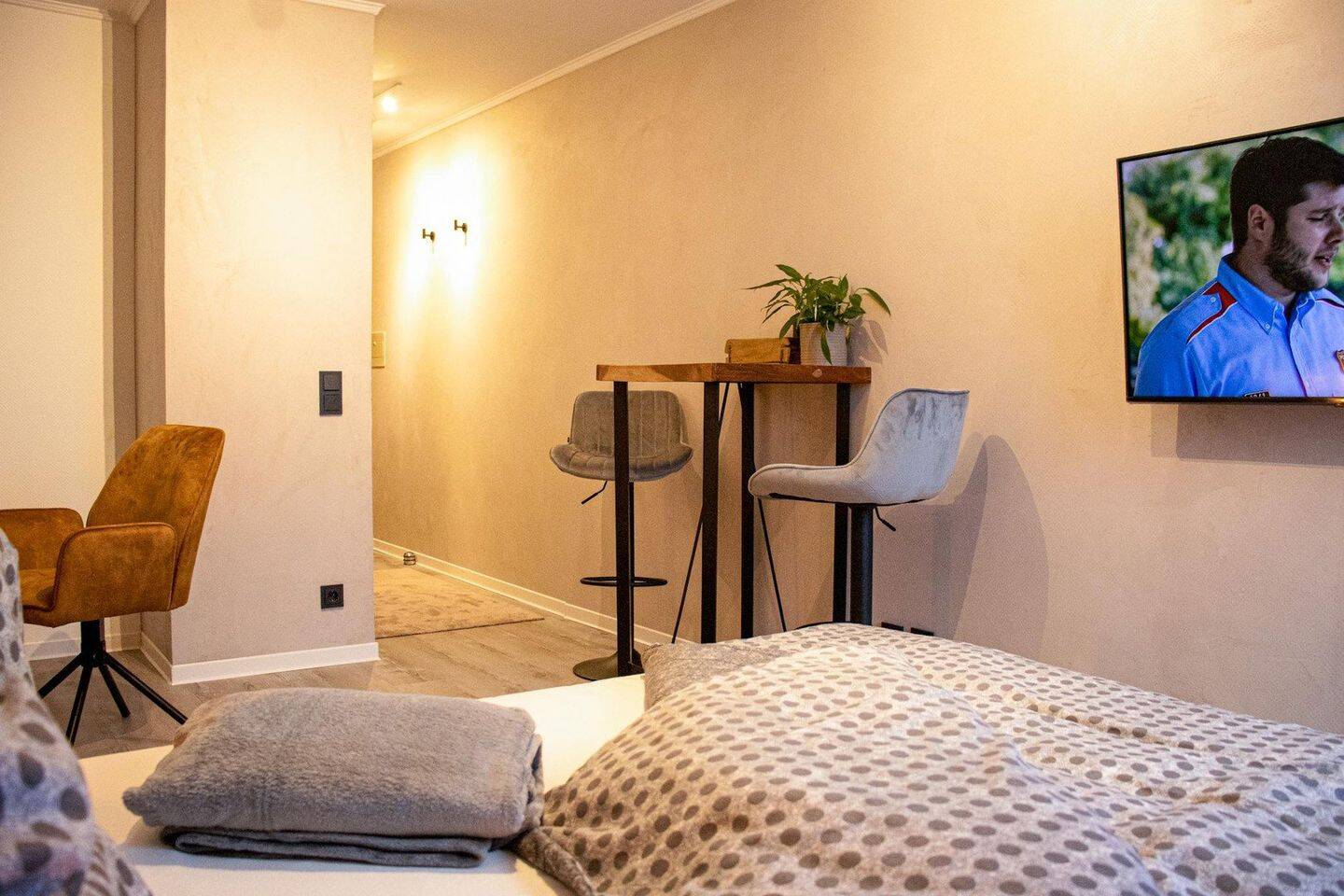 ***Möbliertes City-Apartment im Zentrum Mannheim Quadrate***, 68161 Mannheim (Innenstadt Oststadt Quadrate Schwetzingerstadt)
