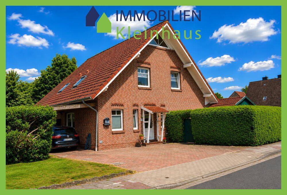 Gepflegte Doppelhaushälfte in zentraler Lage von Papenburg mit Terrasse, Carport und moderner Heizungsanlage, 26871 Papenburg