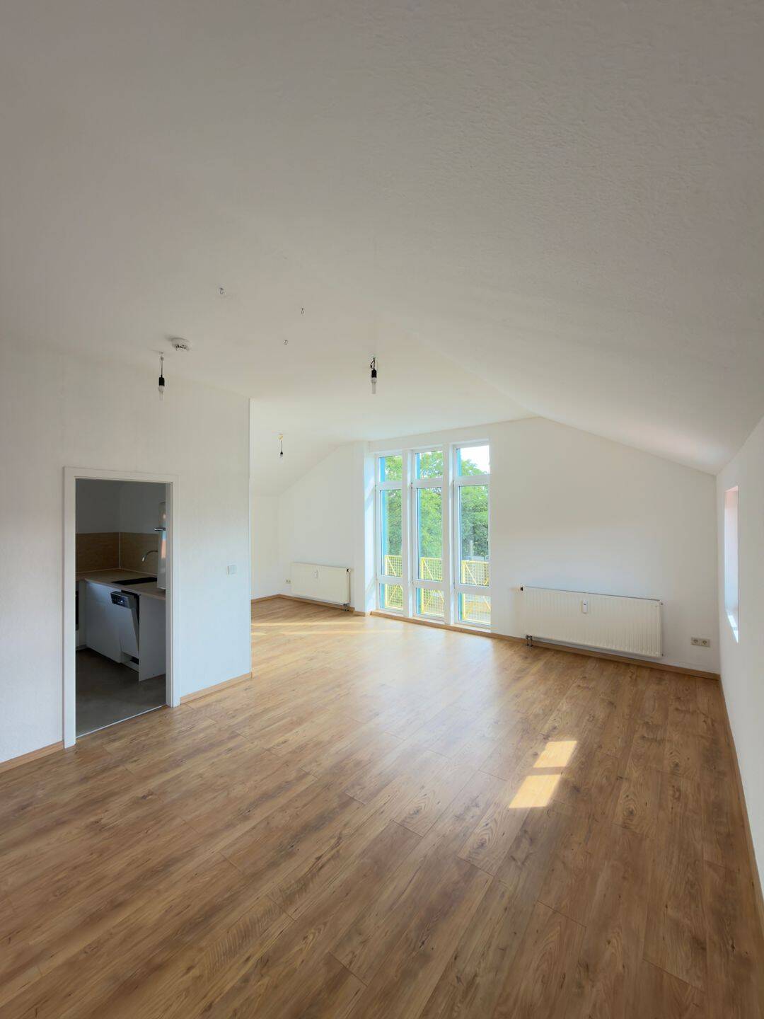 1,5 Zimmer-Wohnung, Erstbezug nach Renovierung, 38448 Wolfsburg