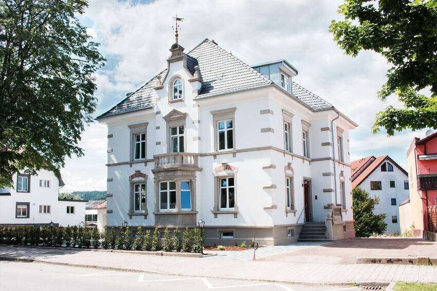 Exklusiv möbliertes Apartment in renovierter Jugendstilvilla, 79541 Lörrach