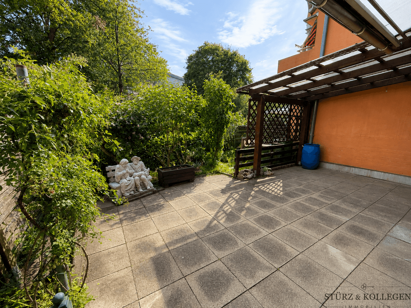 Große Terrasse, viel Grün & jede Menge Potenzial, 77656 Offenburg