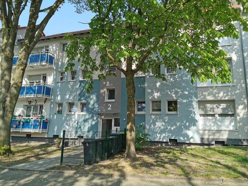 Renovierte 2-Zimmer-Wohnung wartet auf Mieter!, 45899 Gelsenkirchen (Beckhausen Heßler Horst)