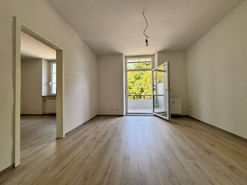 TOP renovierte 2-Zimmer Wohnung am Waldrand, 44357 Dortmund (Bodelschwingh Nette Oestrich Westerfilde)