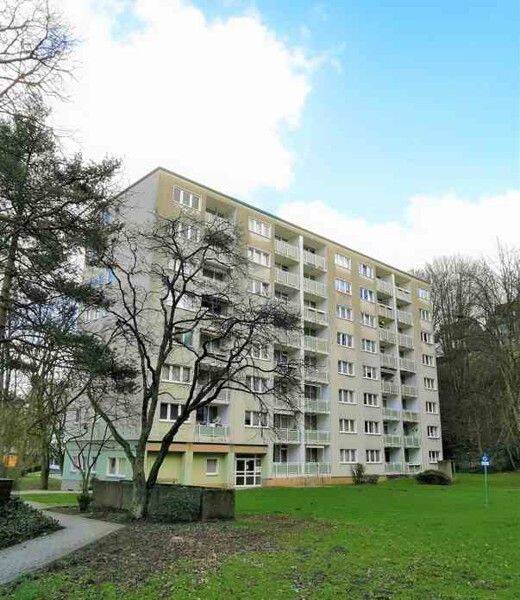 Velbert-Neviges: Frisch renovierte 3-Zi.-Whg. mit Balkon, 42553 Velbert