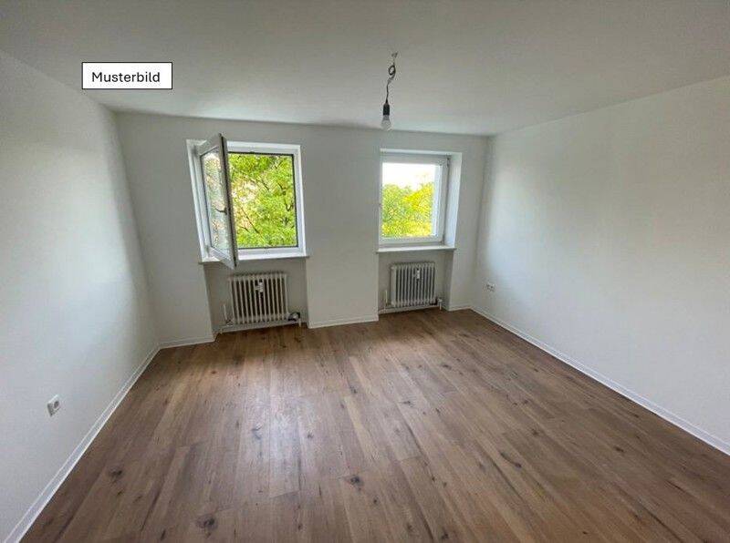 Schöne Aussicht und ruhige Lage in Pasing, 2-Zimmer-Wohnung, 81241 München (Aubing-Lochhausen-Langwied Pasing-Obermenzing)
