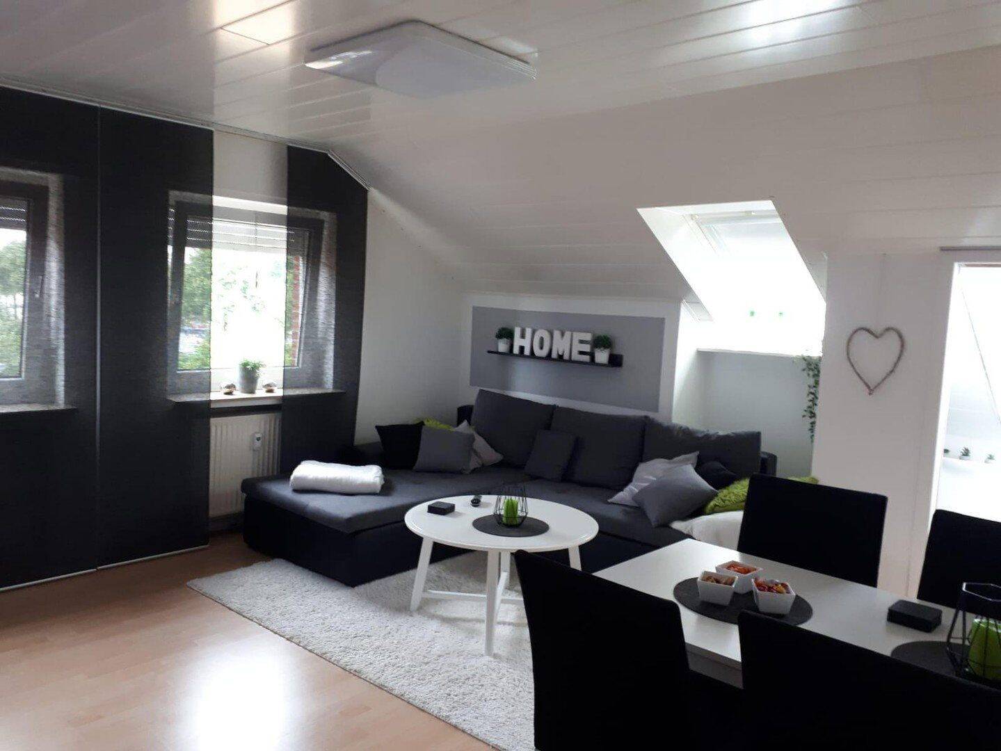 Helle 2 Zi. Whg (ca.47qm) mit Loggia, Stellplatz& EBK – 630€ warm, 33428 Harsewinkel