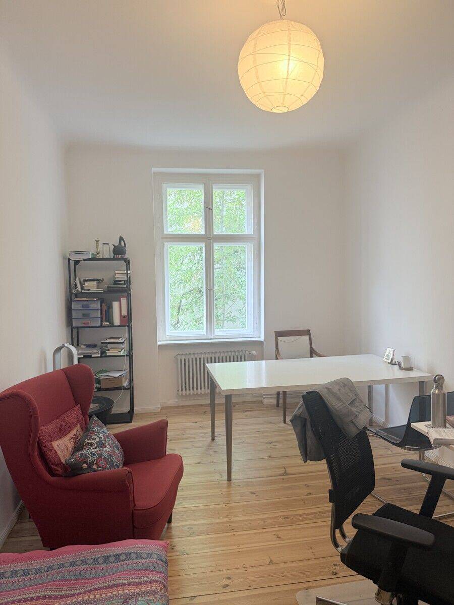 Gut geschnittene 2-Zimmerwohnung mit Dielenboden und Nähe zum Schlosspark Charlottenburg, 10589 Berlin (Charlottenburg-Wilmersdorf Charlottenburg Kolonie Gerickes Hof)
