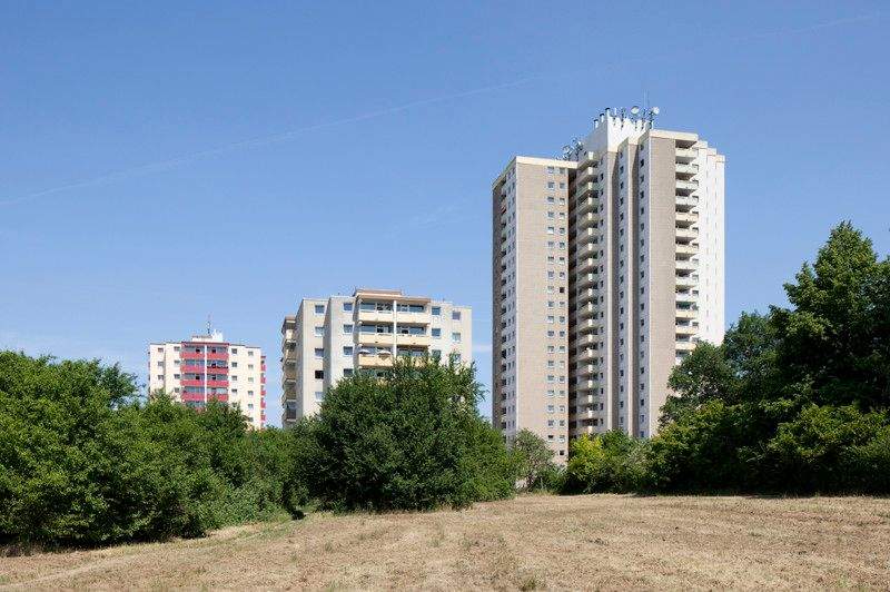 Weitblick: Helle 3 Zimmerwohnung mit Balkon, 63225 Langen (Hessen)